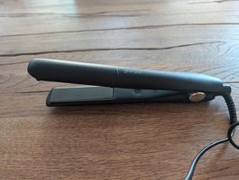 neuwertiges GHD Gold Classic Styler