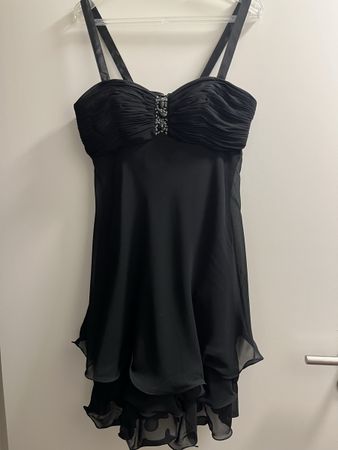 Schwarzes Laona Kleid, Gr. 38, perfekt für den Ausgang!
