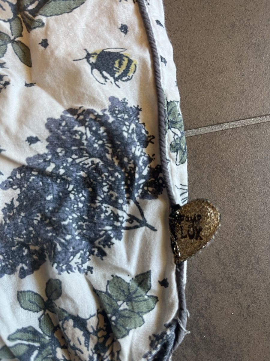 Pomp de Lux Hosen: Pomp de lux leichte Hose 122 – Gebraucht aus Zürich von Gabi_78 1