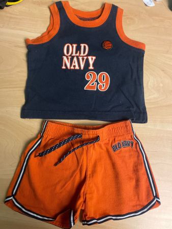 Cooles Old Navy Basketball Sommerset gr.62/68👦🏻