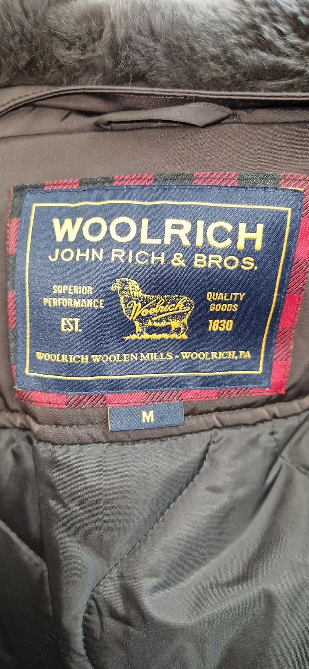 Woolrich Vestes: Woolrich Winterjacke Gr. M – Neuf (Voir description) à Olten par hinterhof.olten 2