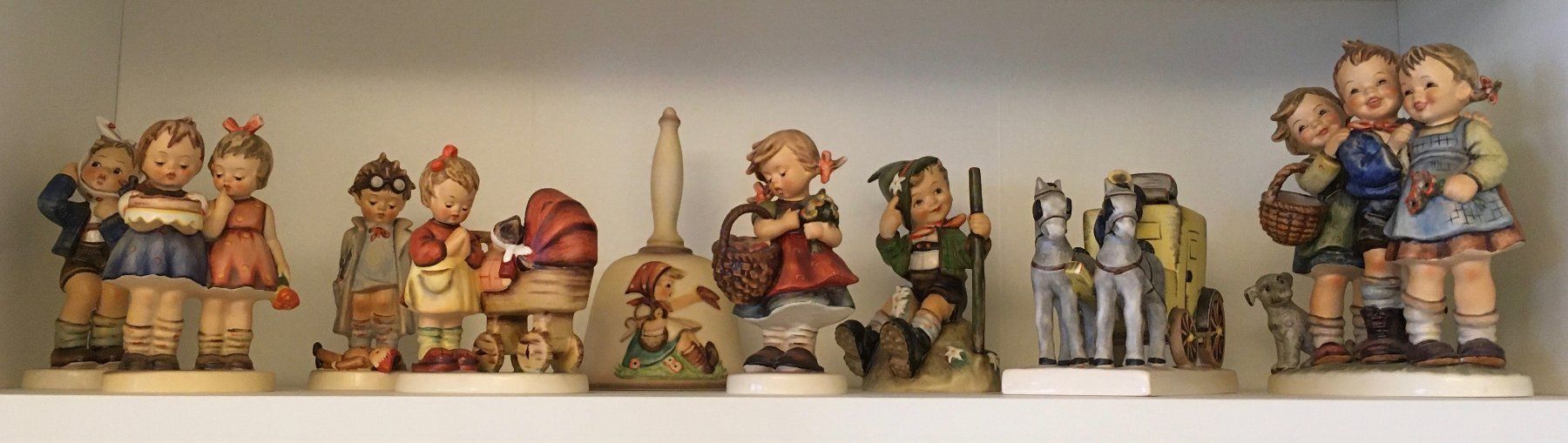 Hummel Statuette: 9 Hummelfiguren - Sammlung – Nuovo (secondo la descrizione) da Basel venduto da ekaeufer