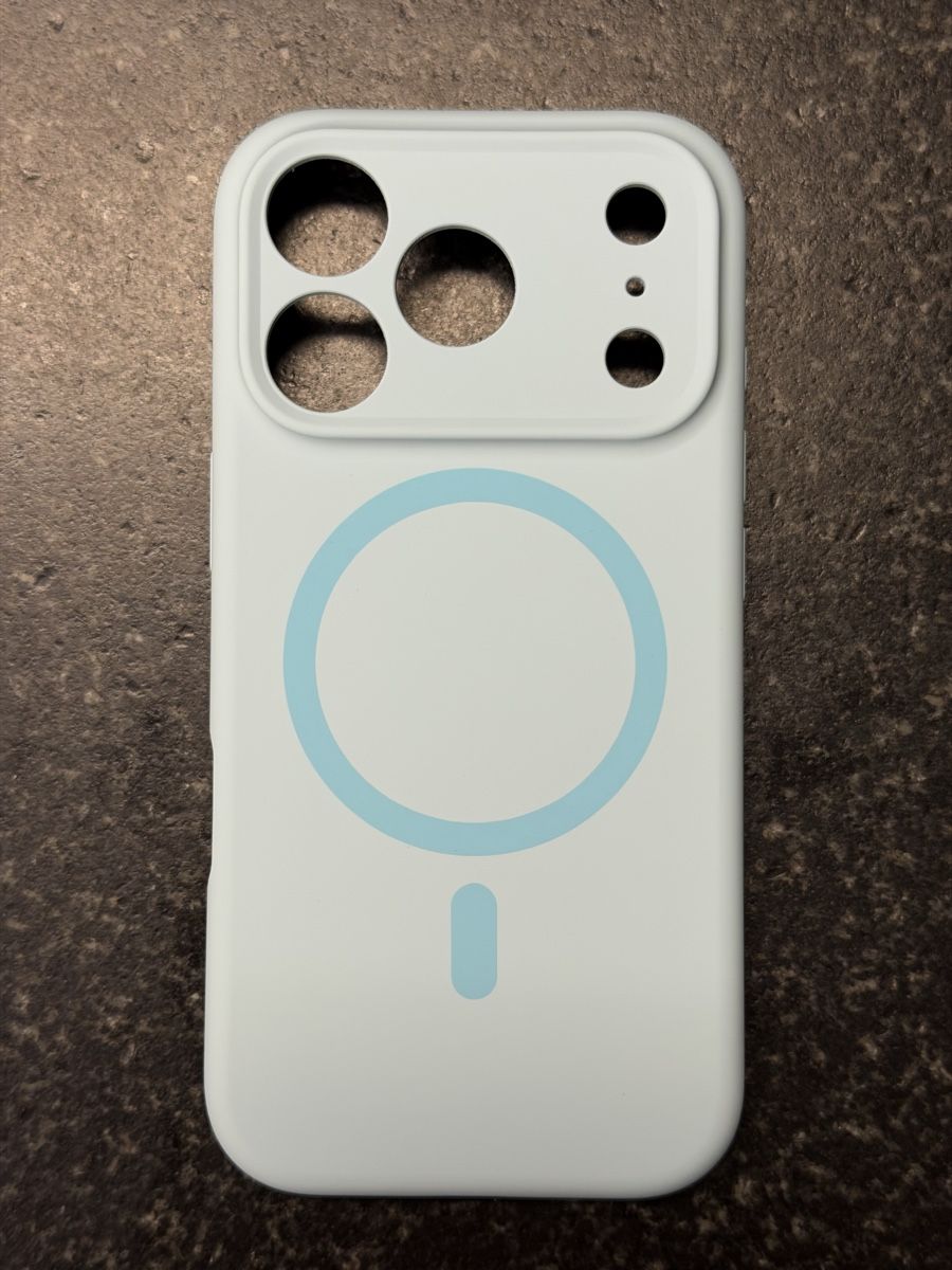 Apple Cover & Protezioni schermo: originalverpackte Handyhülle iPhone 17 pro – Nuovo e nell'imballaggio originale da Kriessern venduto da lau_t2y2 1