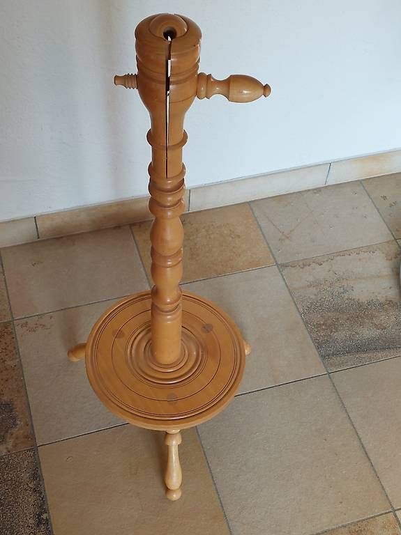 Cerchi da ricamo: Appenzeller Stickrahmen – Usato da Schöftland venduto da joy27 2