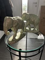 Handgefertigte Keramik-Elefanten in Celadon Grün