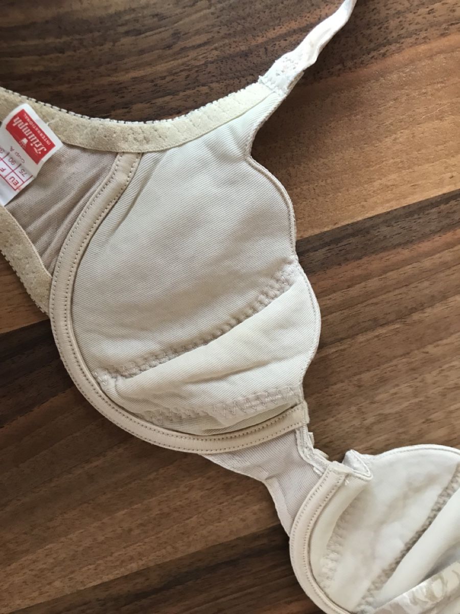 Triumph Altra biancheria intima: Goldfarbener BügelBH BH Triumph – Usato da Alpnach Dorf venduto da marvo 5