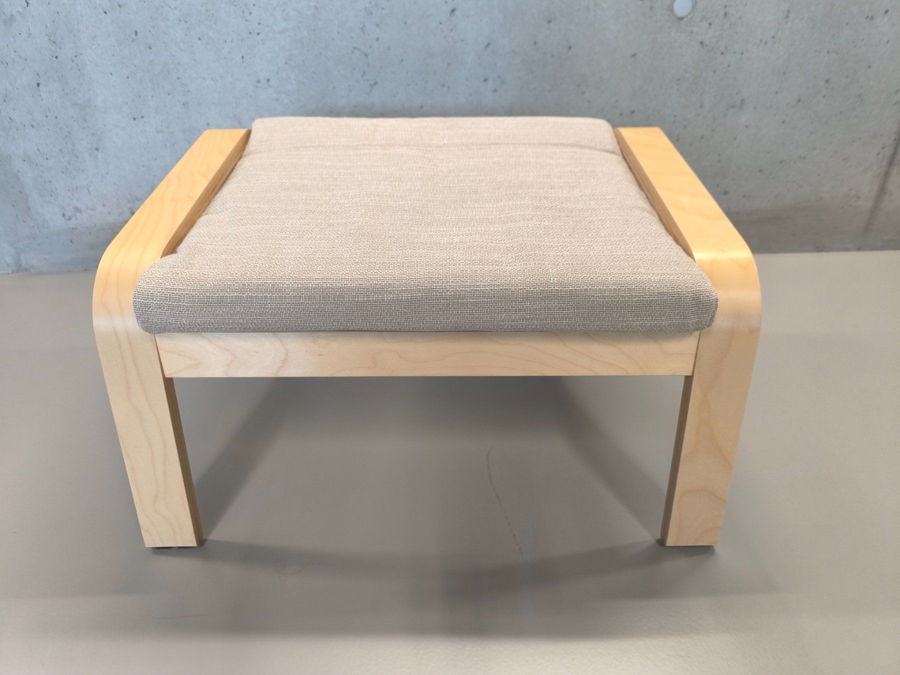 Ikea Fauteuils: IKEA POÄNG Sessel mit Hocker -Wiitergäh – Neuf (Voir description) à Zug par GGZatWork 5