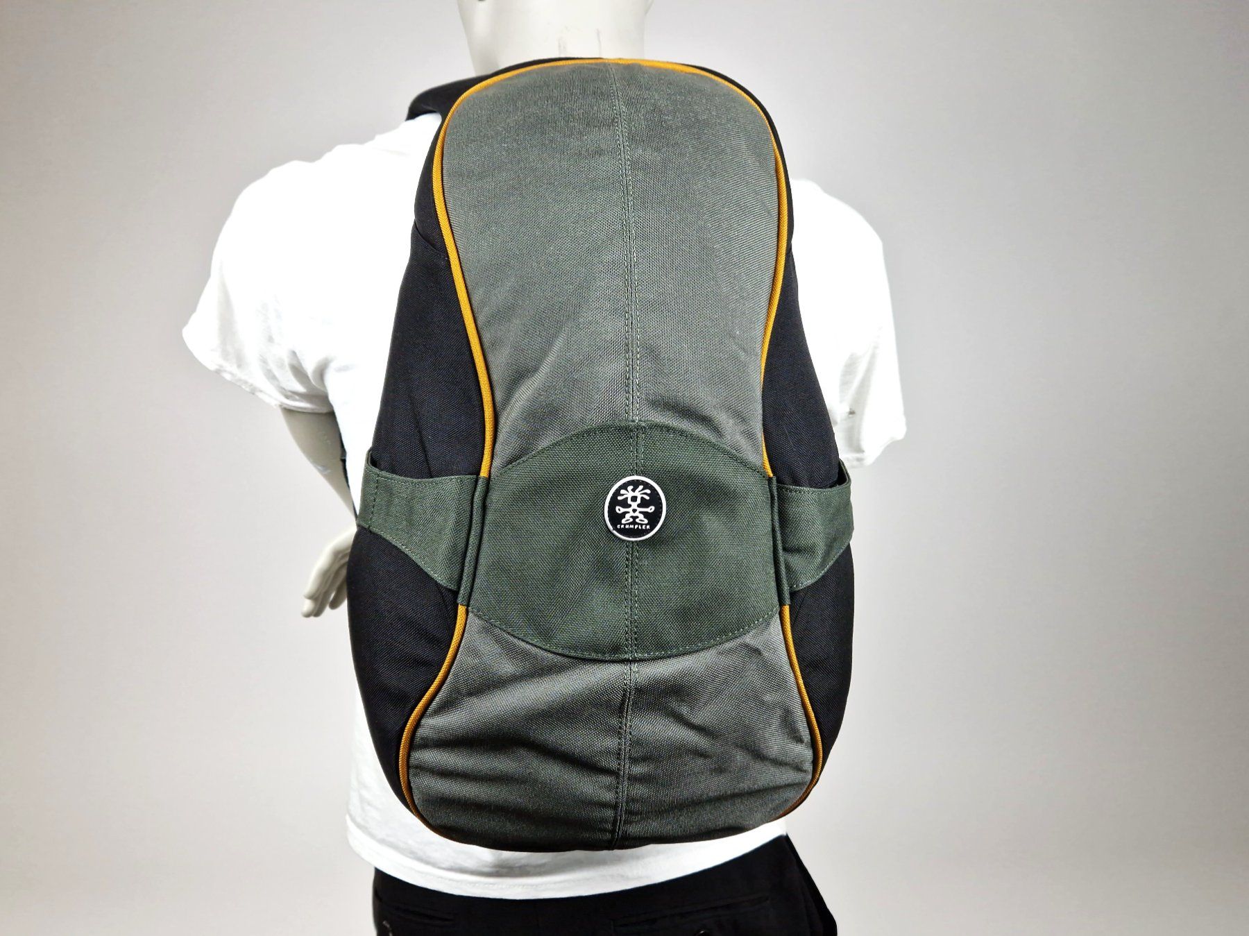 Crumpler Zaini: Rucksack Crumpler (M) – Nuovo (secondo la descrizione) da Basel venduto da Restwert_Basel 2