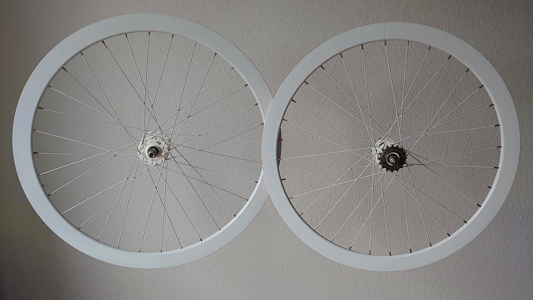 Pezzi di ricambio: Fixie - Radsatz – Nuovo (secondo la descrizione) da Biel/Bienne venduto da TheShop4U