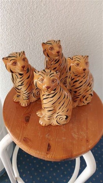 Figuren: Porzellan-Tiger – Gebraucht aus Oberrohrdorf von Heinzwu 2