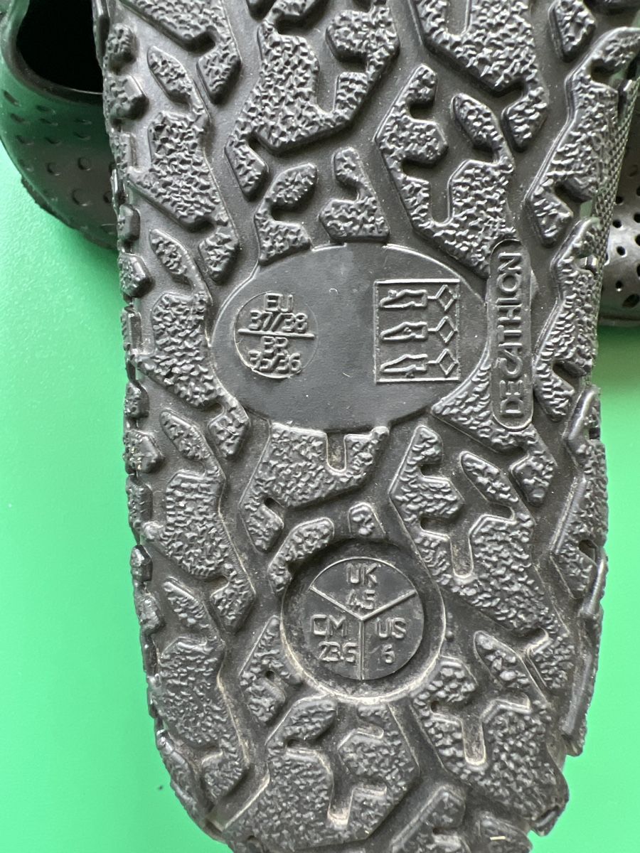 Scarpe da uomo: Badeschuhe, Grösse 37, Neuwertig – Usato da Zürich venduto da Tibet75 2