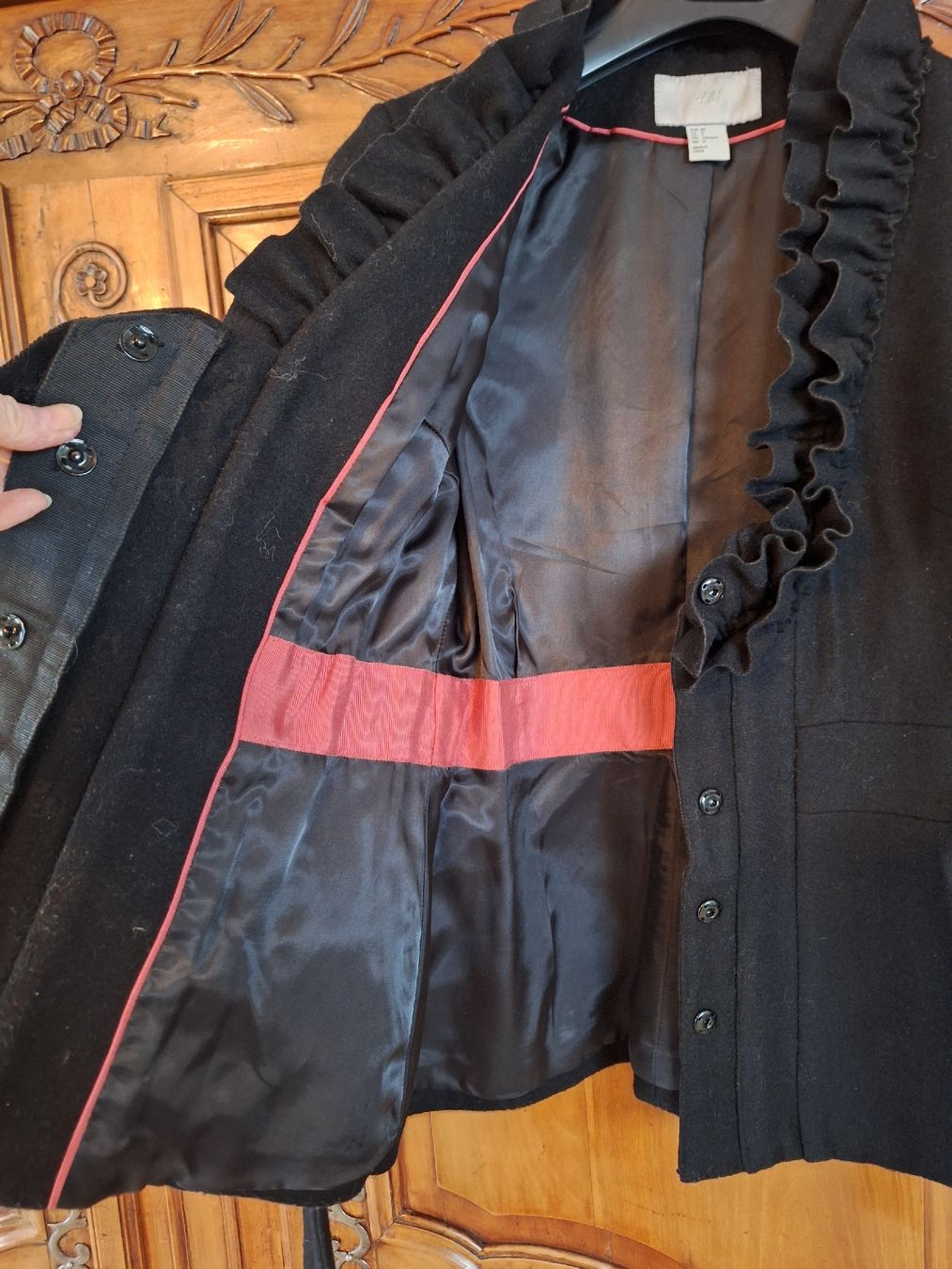 H&M Giacche: Sehr spezielle Jacke – Usato da Rheinfelden venduto da Cleopatra2000 2