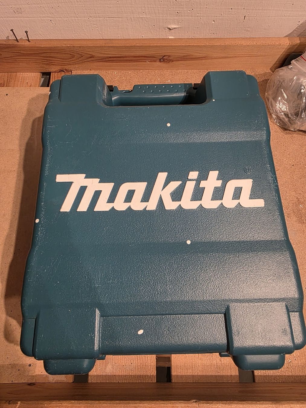 Makita Tutti gli attrezzi: Akkuschrauber Makita  – Usato da Rüti ZH venduto da h_z_527d