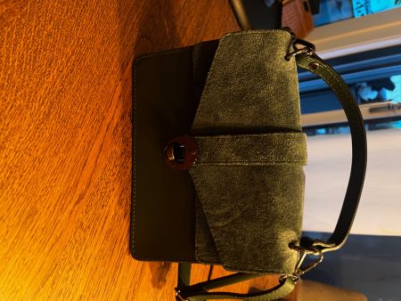 No name kleine Tasche in Waldgrün Wildleder super Zustand
