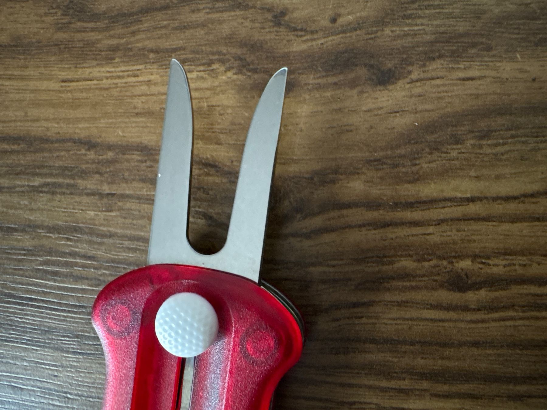 Victorinox Coltelli tascabile: VICTORINOX - Golf Tool red trans - Sackmesser - 0.7052.T – Nuovo e nell'imballaggio originale da Andwil SG venduto da Rainboli 6