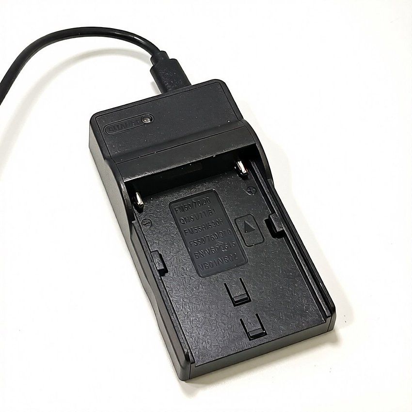 Sony Videocamere: Sony Handycam DCR-TRV27E – Usato da Münsingen venduto da The_1483 3