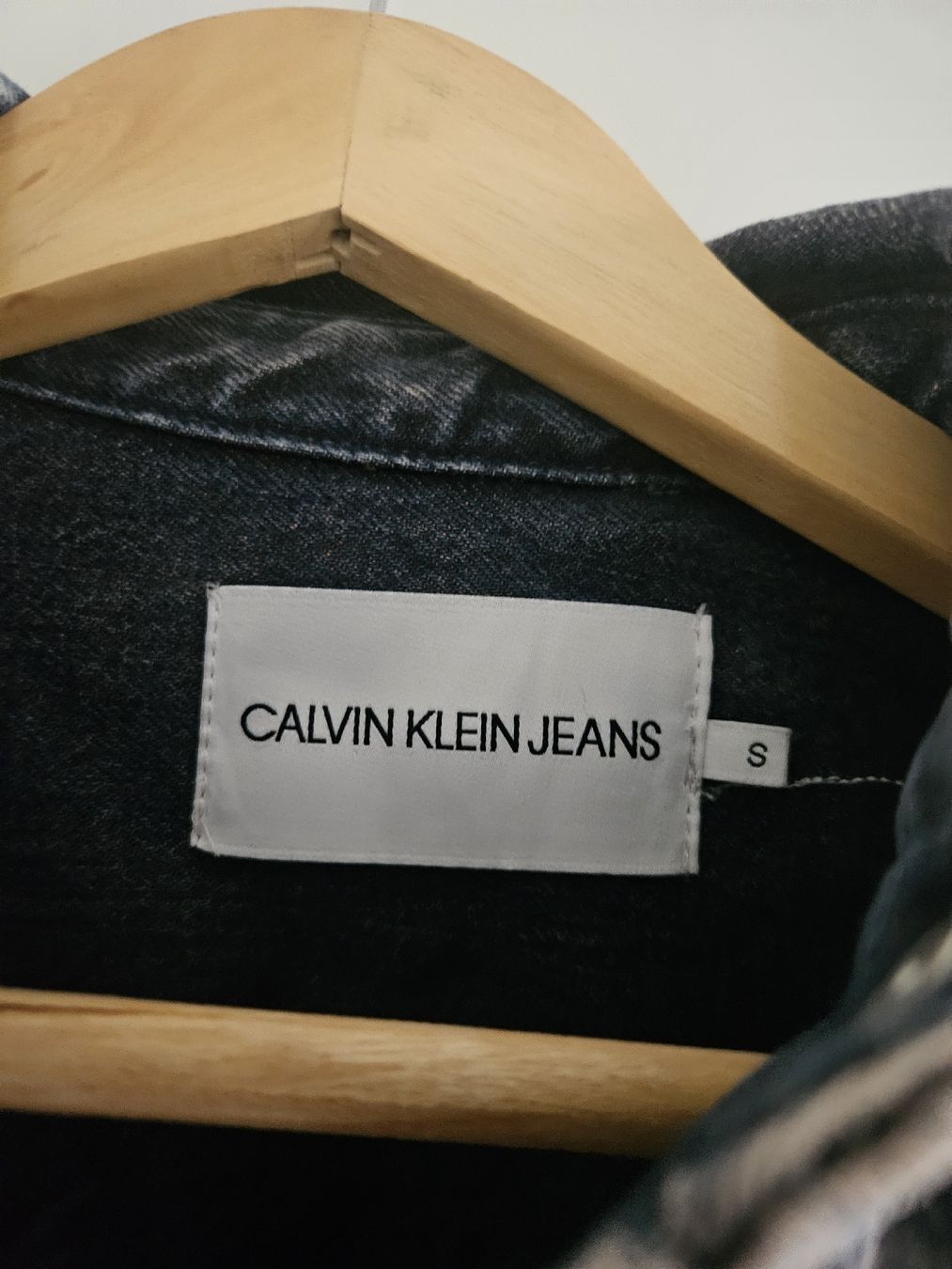 Calvin Klein Blusen: Calvin Klein Jeans Hemd, Gr. S, Denim Optik – Gebraucht aus Wil SG von an_ka 1