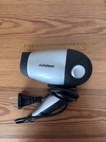 Mini travel hairdryer 