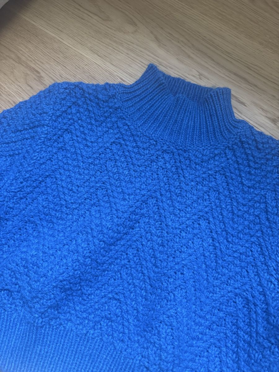 Mango Pulls & Sweat-shirts: Mango Pullover  – D'occasion à Reinach AG par MineD
