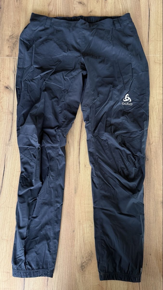 Odlo Pantaloni: Odlo Regenhose Schwarz – Usato da Schlieren venduto da NM_Nici