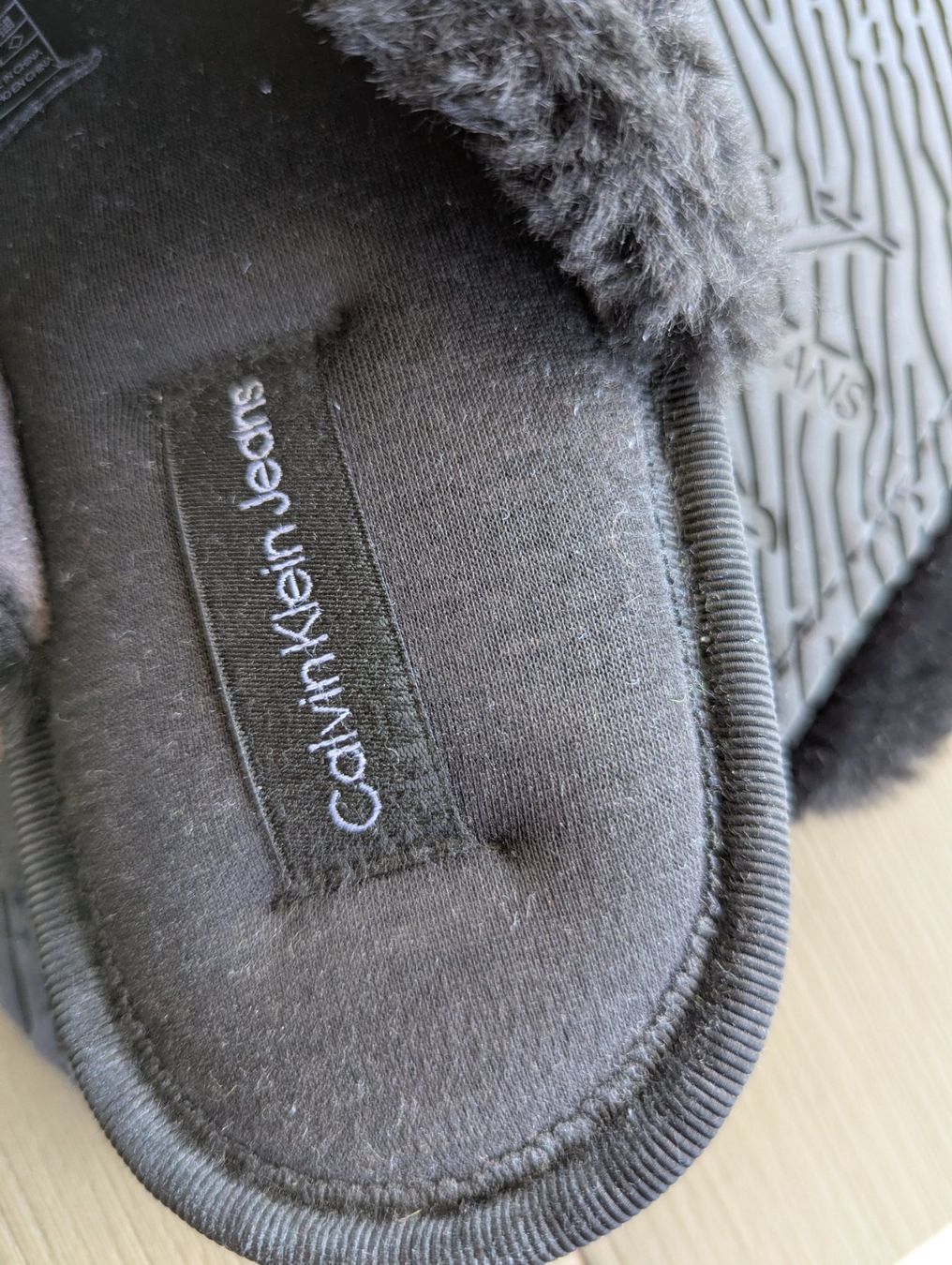 Calvin Klein Scarpe da donna: Calvin Klein Hausschuhe Gr. 39 – Usato da Seengen venduto da sam_x5tk 3