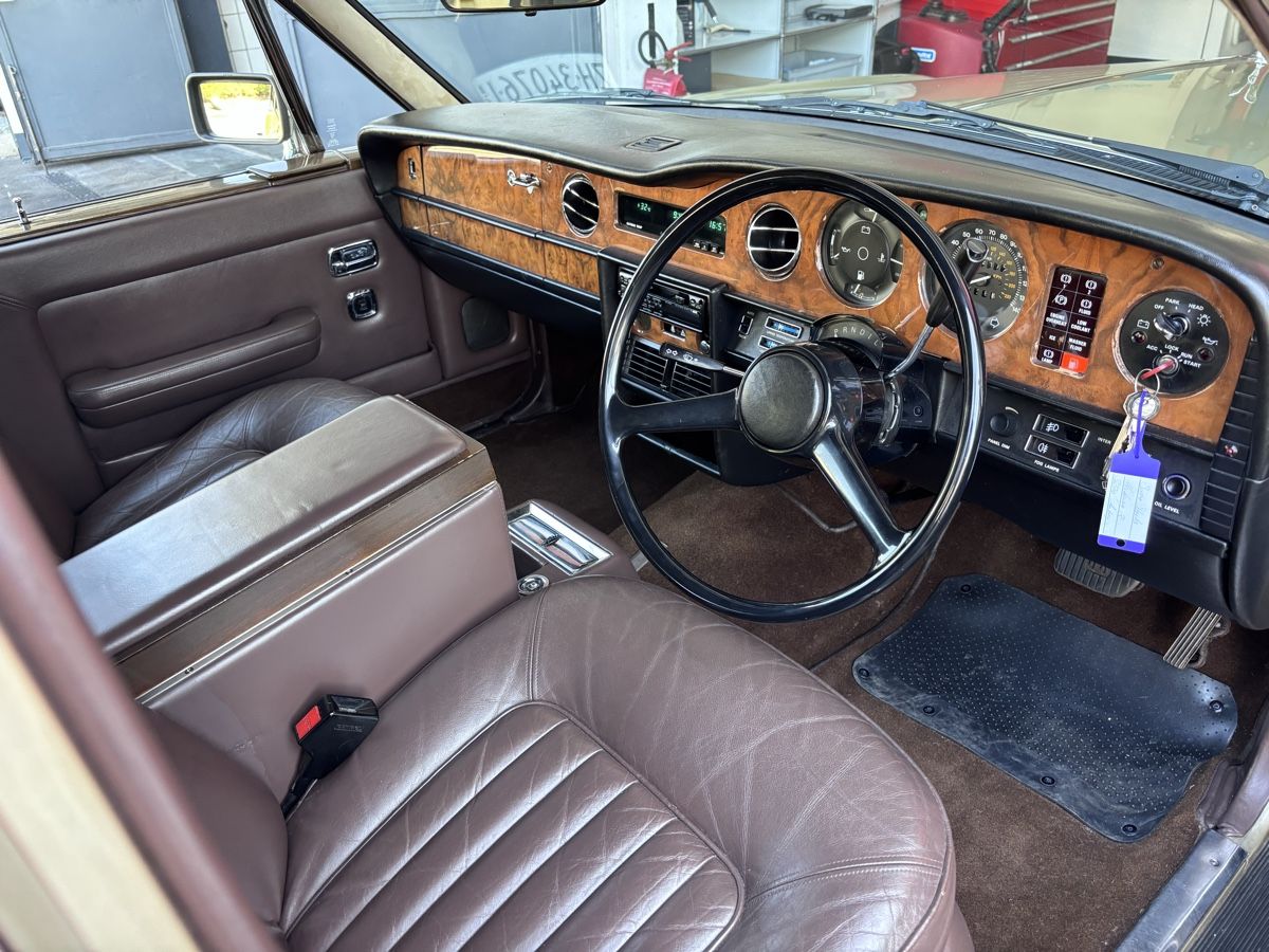 Rolls-Royce Autos: Rolls Royce Silver Spur  – D'occasion à Stallikon par kun_5bbm 2