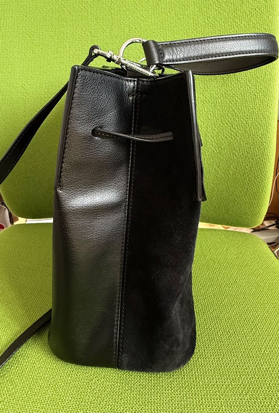 Borse da donna: Bucket Tasche Cocchinelle – Usato da Frauenfeld venduto da Scleo 3