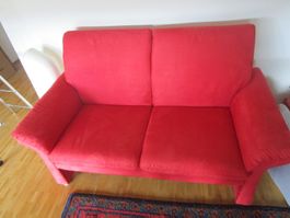 roter Sofa