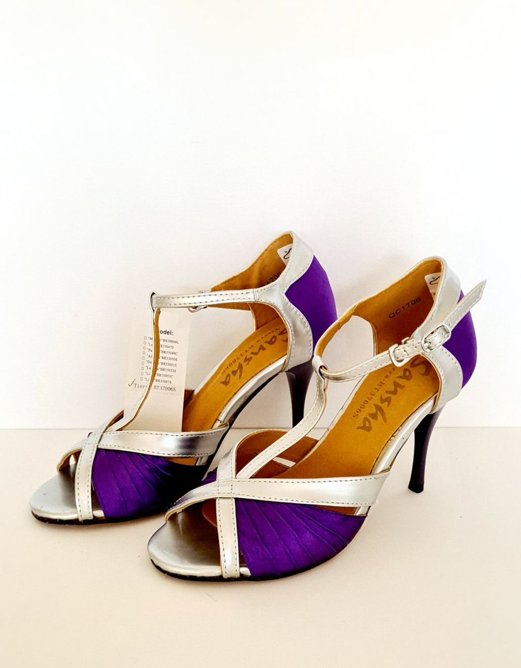 Chaussures femmes: Chaussures de danse p.38 – Neuf avec emballage d'origine à Thônex par AneleManele
