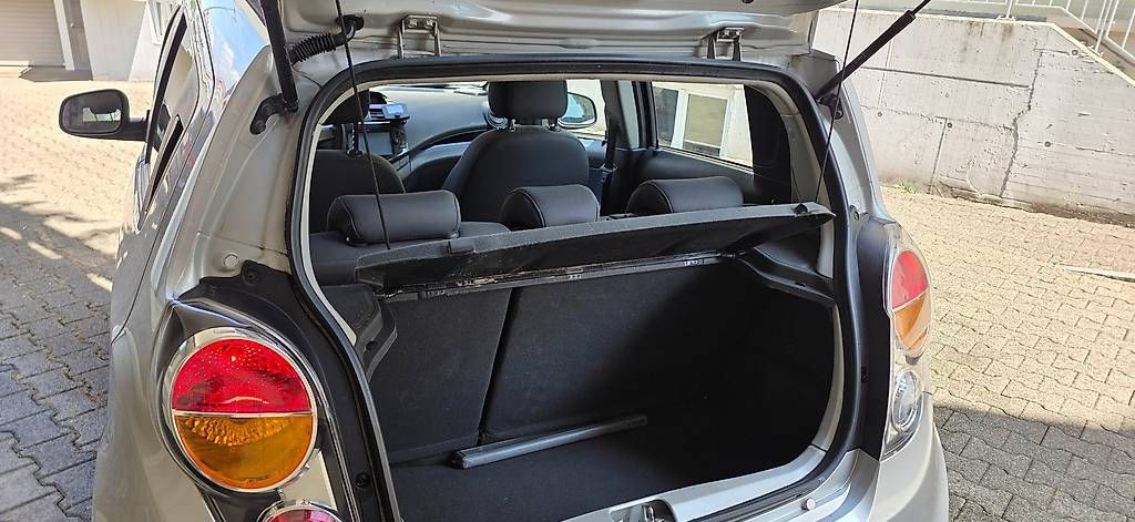 Autos: Chevrolet Spark 1.0 LS – D'occasion à Lachen SZ par pet_2h68 3
