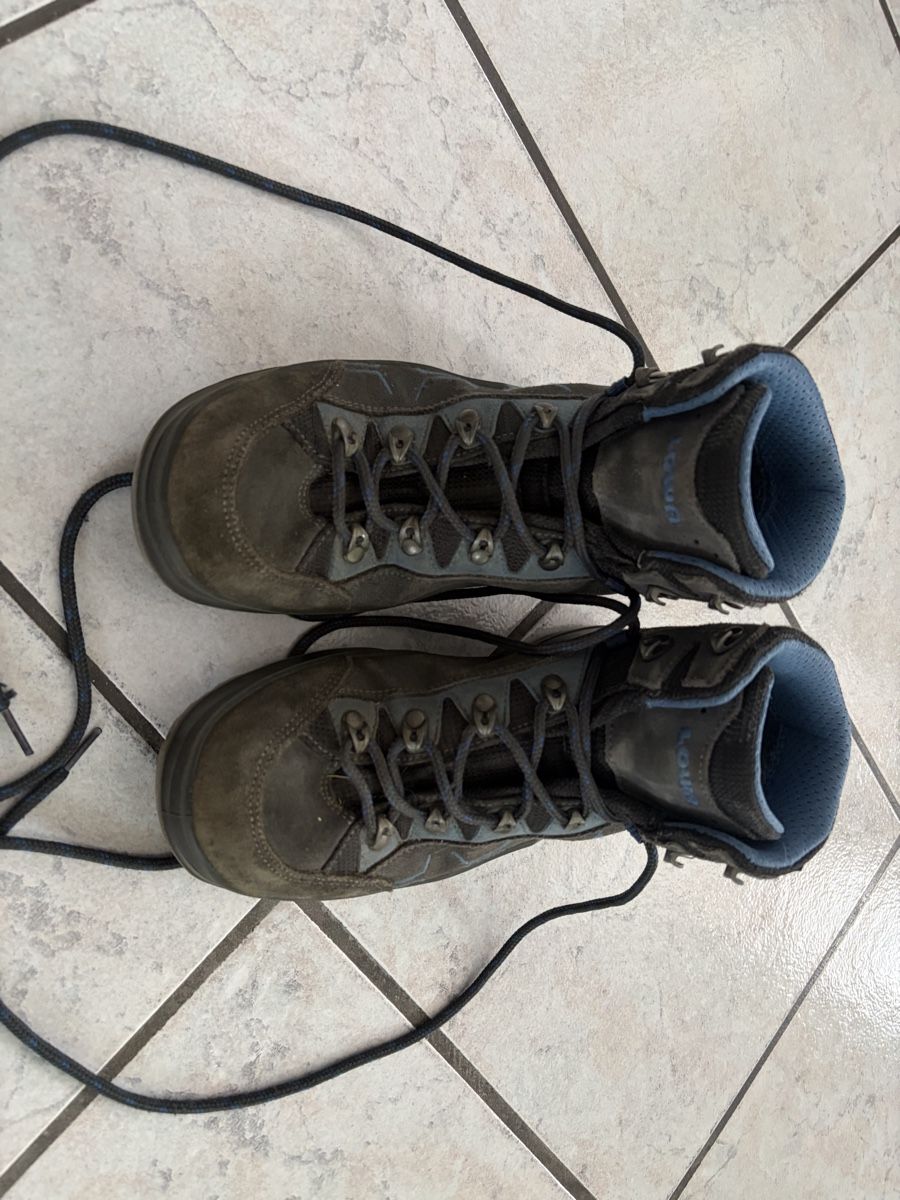 Lowa Scarpe da uomo: LOWA Wanderschuhe Gr 38 Gore-Tex  – Usato da Sevelen venduto da gsandax 2