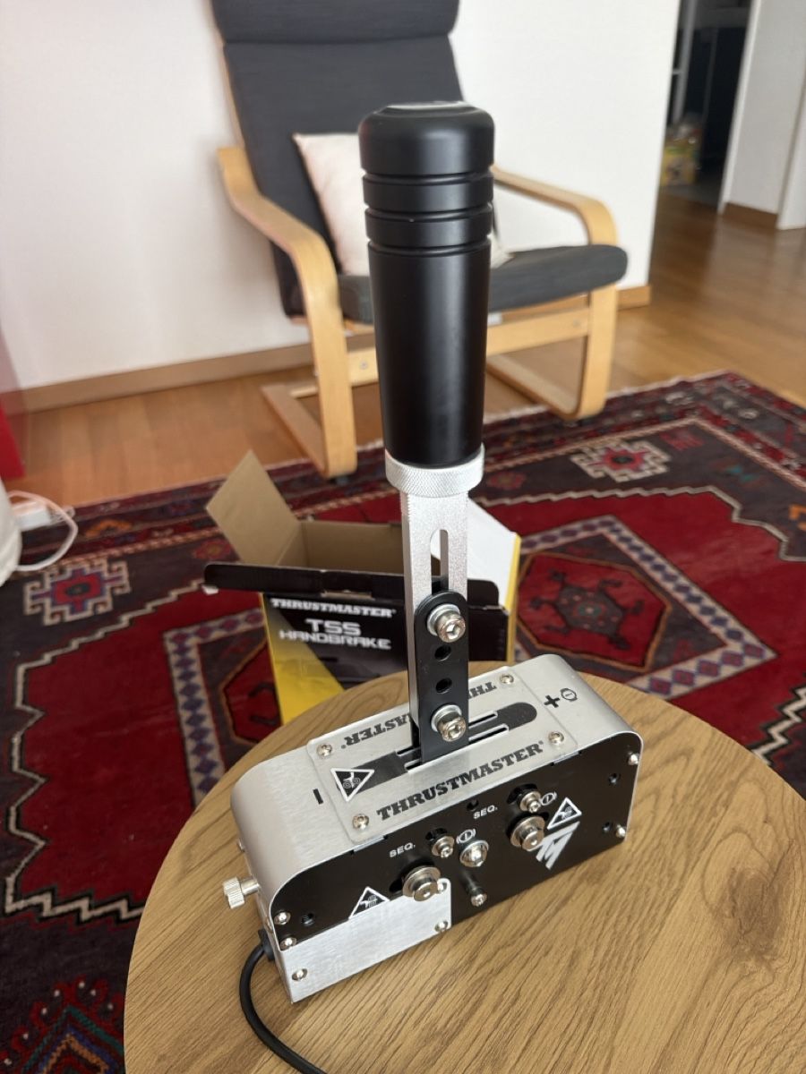 Manettes: Thrustmaster TSS Handbrake – D'occasion à Cham par Eamo27 1