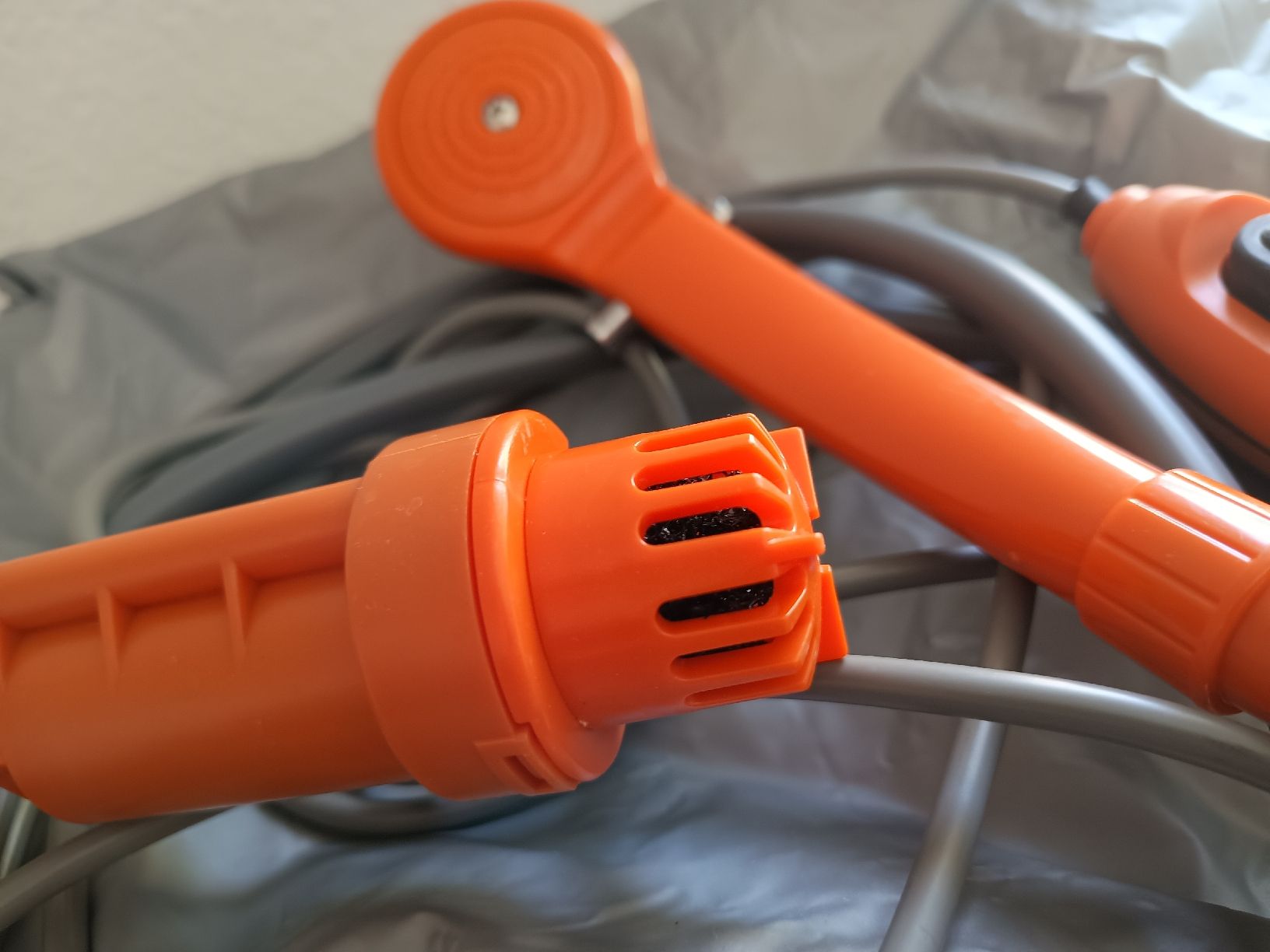 Docce: 12V Campingdusche, Reisedusche, Autodusche, defekt – Difettoso da Döttingen venduto da Schlei 1