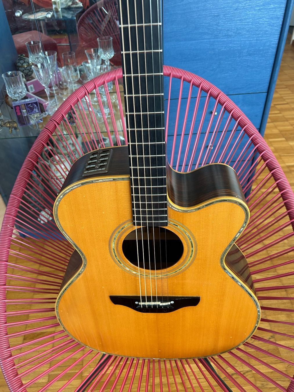 Vintage Strumenti musicali: Vintage Takamine. EN 28 C – Usato da Wettingen venduto da zelenarijeka 4