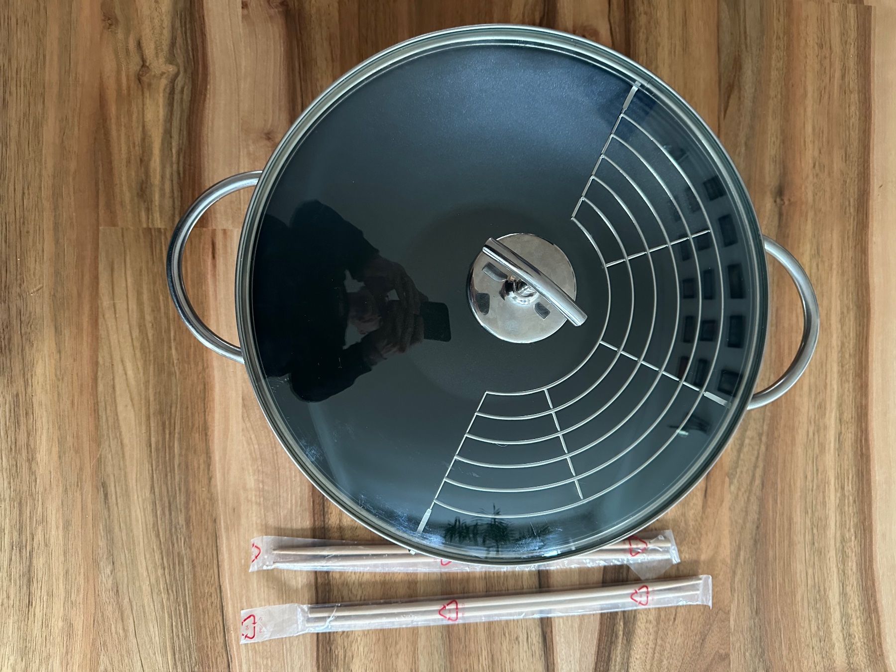 Padelle: Wok Pfanne ~35 cm Durchmesser – Usato da Stallikon venduto da Rsiri 1