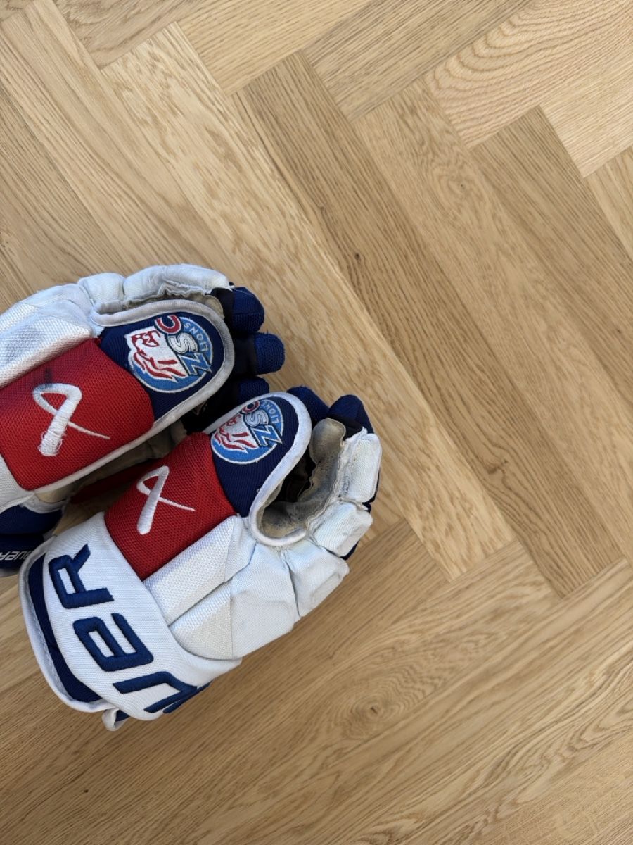Bauer Guanti & manicotti: Eishockeyhandschuhe – Usato da Embrach venduto da Greuter19 2