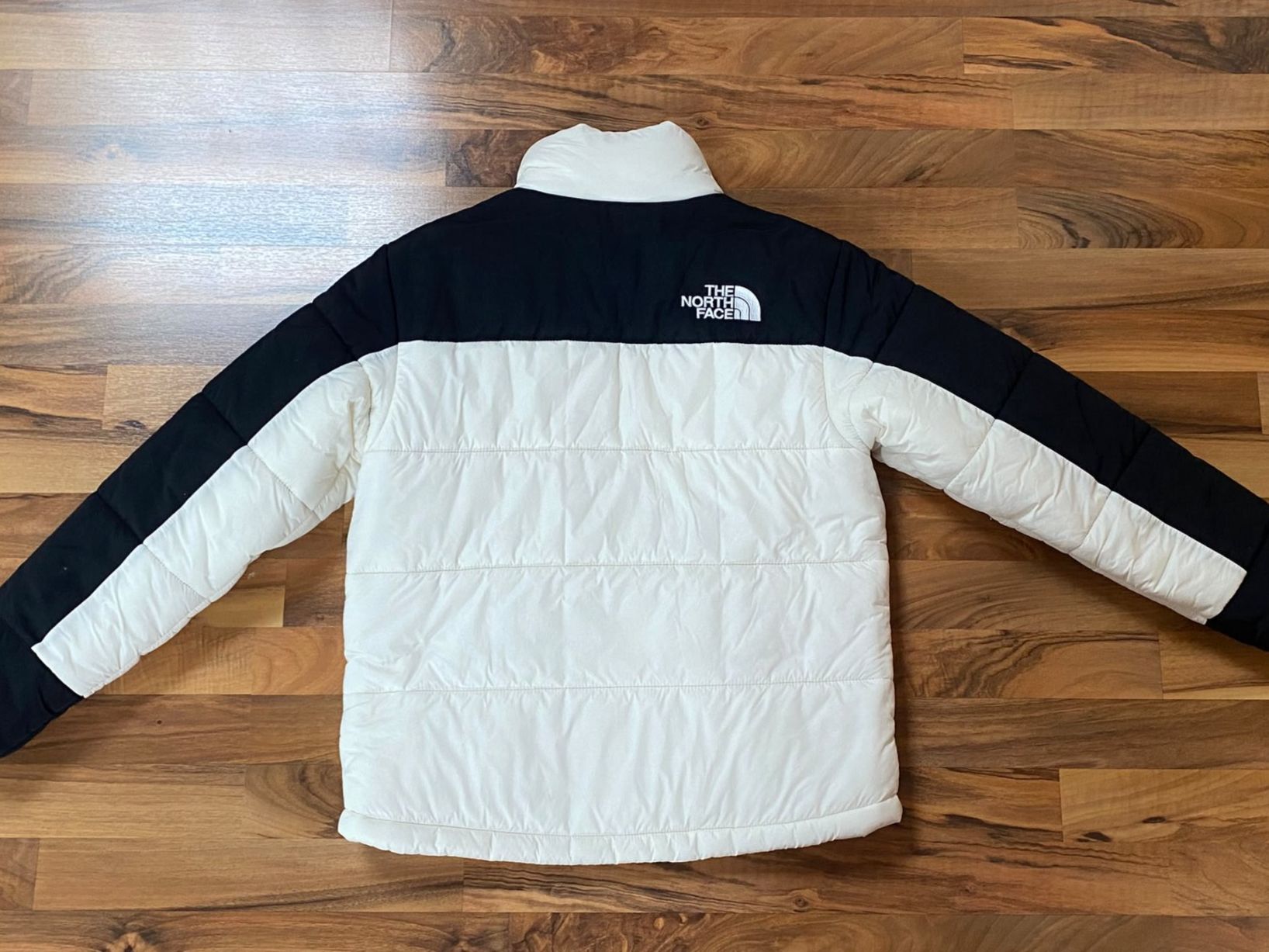 North Face Giacche: The North Face Winterjacke – Usato da Waltenschwil venduto da lar_3vlq 1