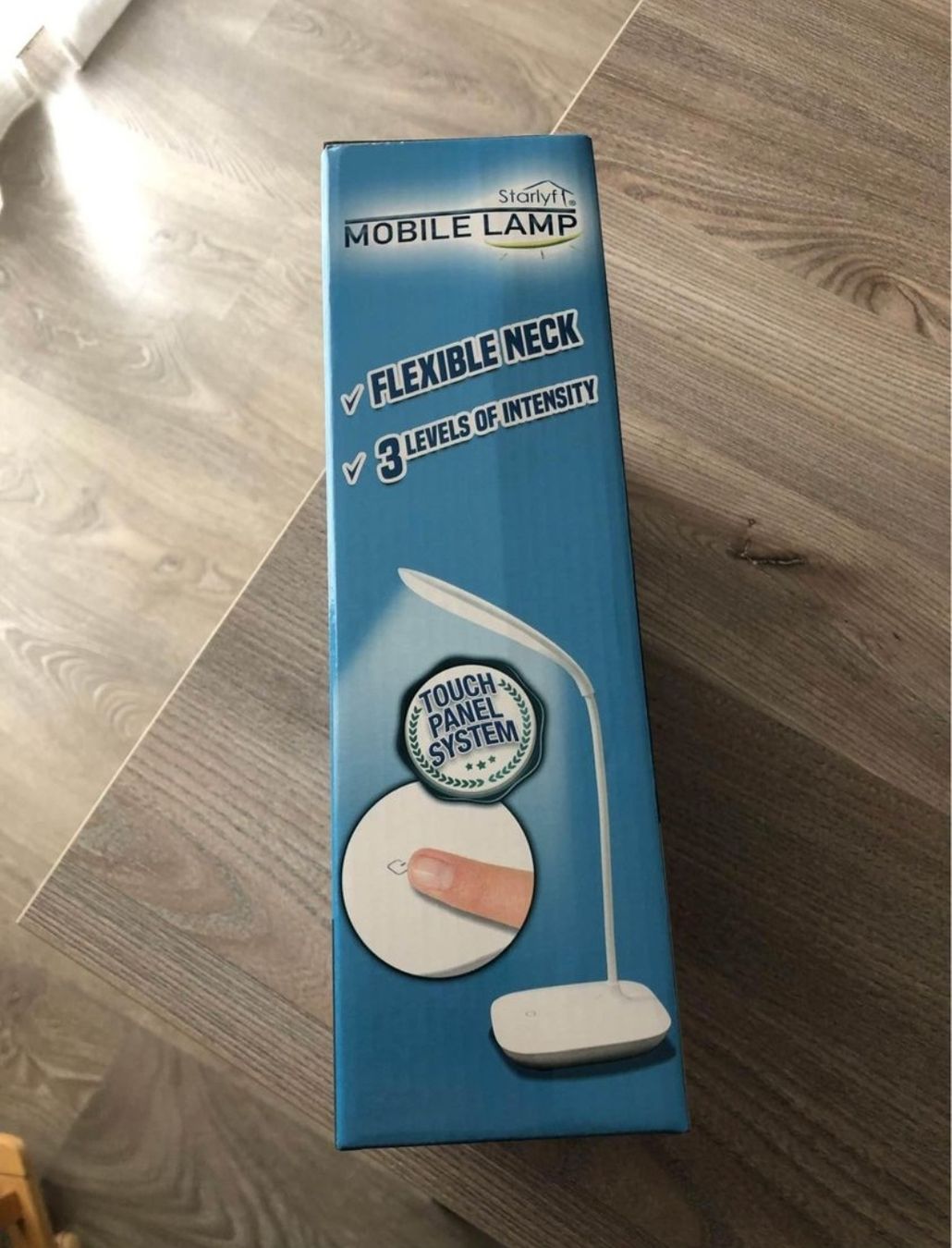 Conforama Lampade: Lampe mobile Led neuve – Nuovo e nell'imballaggio originale da Delémont venduto da Emi-98 4