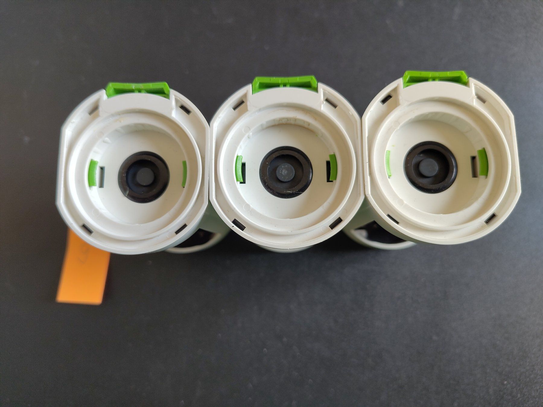 Loxone Componenti elettronici: Loxone Stellantrieb Air, 3 Stück – Usato da Zürich venduto da Fuchur82 1