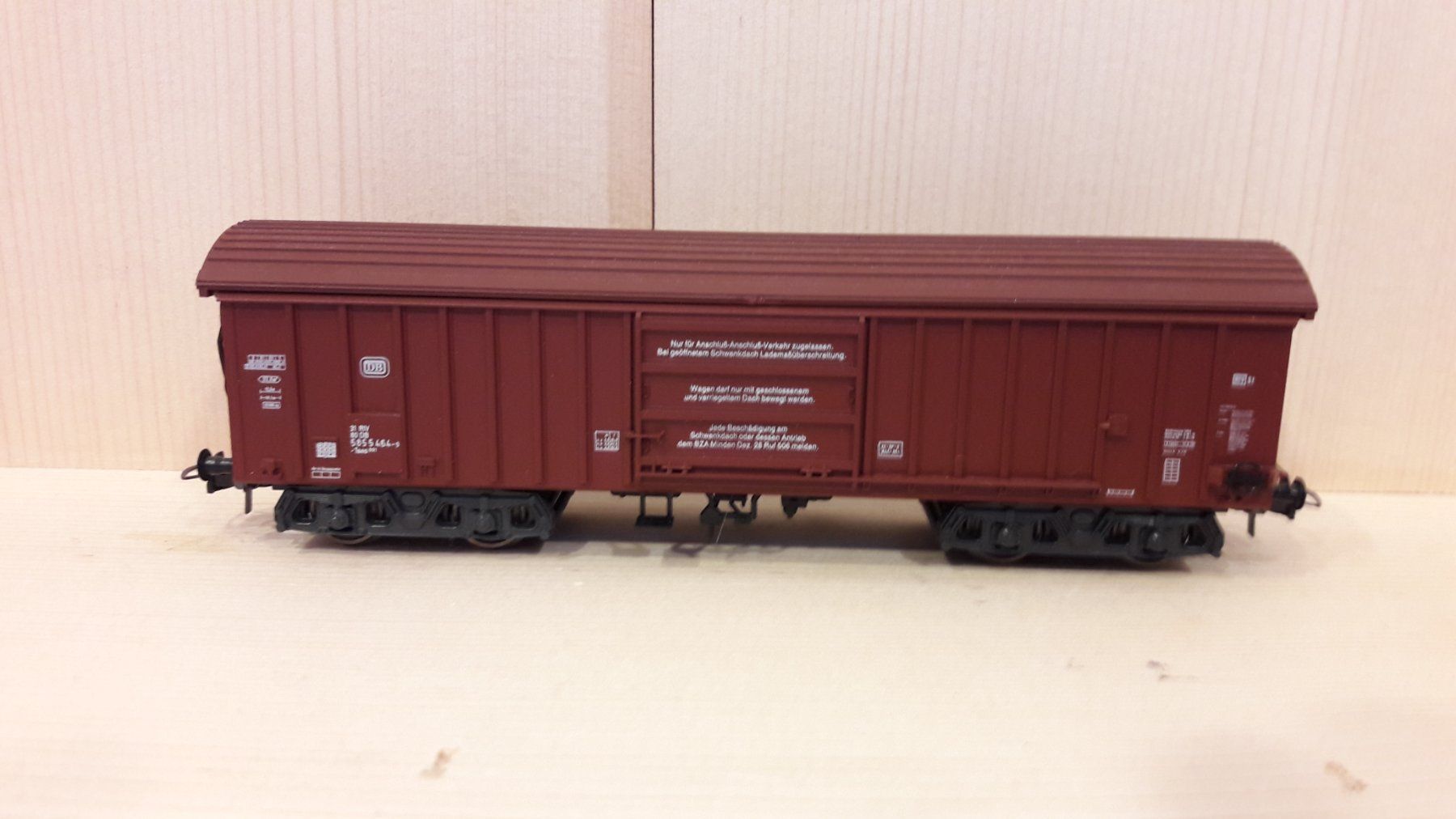 Roco Modellini di ferrovie: Roco HO DC : DB wagon couvert "Taes" – Usato da Buttes venduto da Cafe2005 1