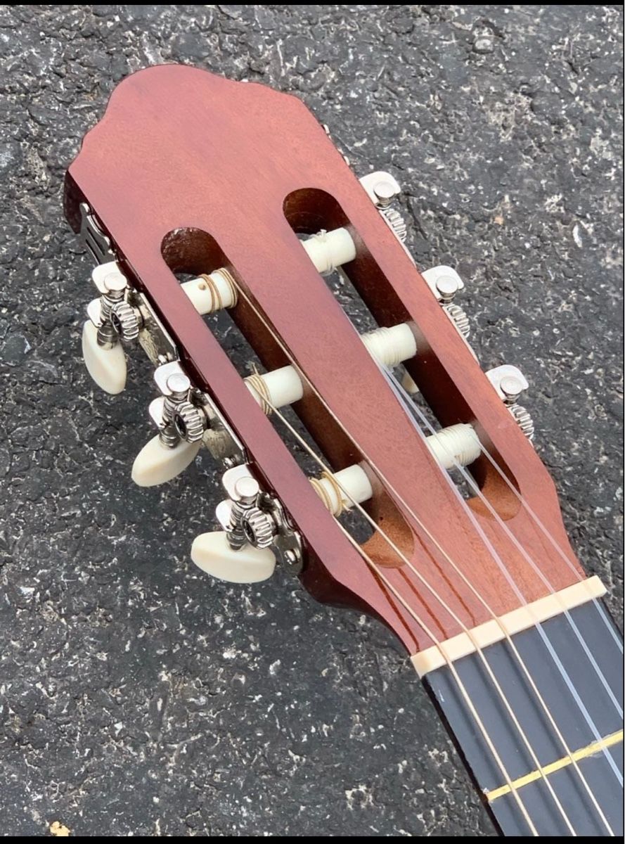 Strumenti musicali: „GITARRE“ – Usato da Wangen b. Olten venduto da Finolino28 2