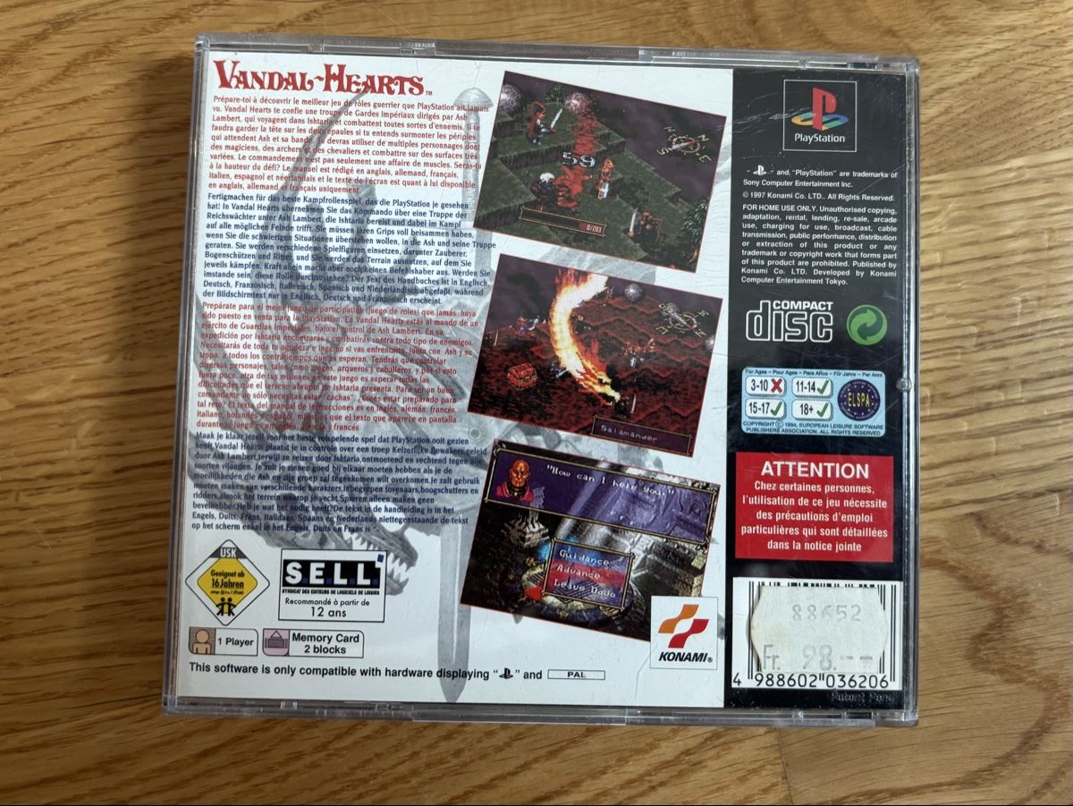 Jeux: PS (PAL) - VANDAL HEARTS – D'occasion à Widen par mxpx_1981 2