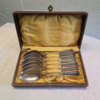Versilberte Löffel, 6 Stück, in Etui, Vintage, Top..