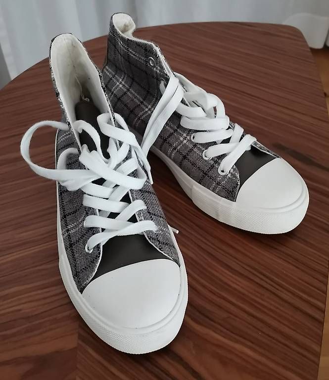 Scarpe da donna: Hanf Boot Sneaker, Gr. 37 – Usato da Muri b. Bern venduto da Claudiahuegli