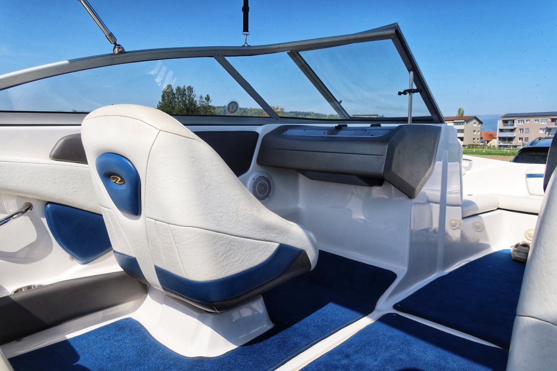 Barche: Motorboot REGAL 1900 - Openbow Sportboot mit Abdeckplane – Usato da Worben venduto da RickSmitth 6
