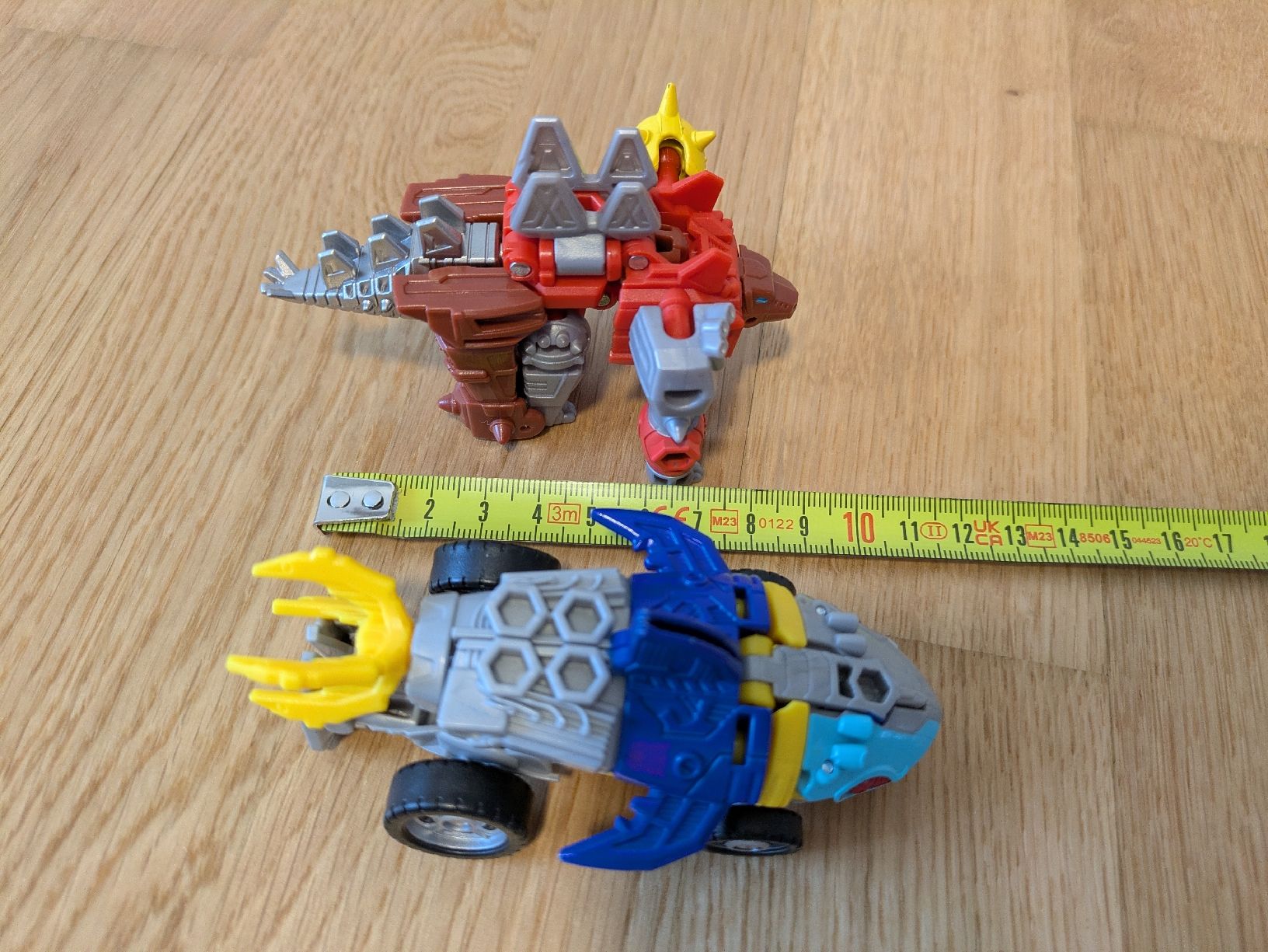 Hasbro Jouets: 2 Transformers – Neuf (Voir description) à Zürich par chukye 2