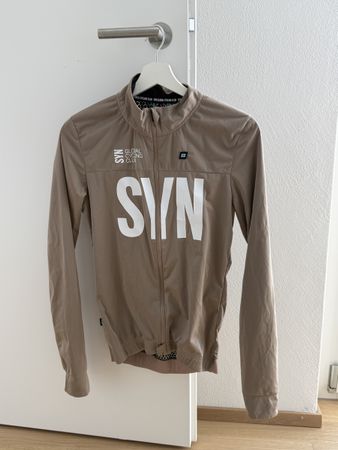 SYN defender club jacket