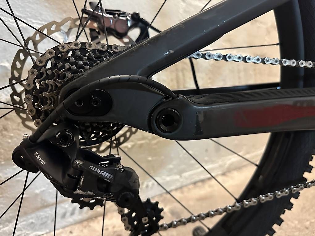 Scott Biciclette: Scott Gambler 900 Tuned 2023 – Usato da Stans venduto da annasophiedorothee 3