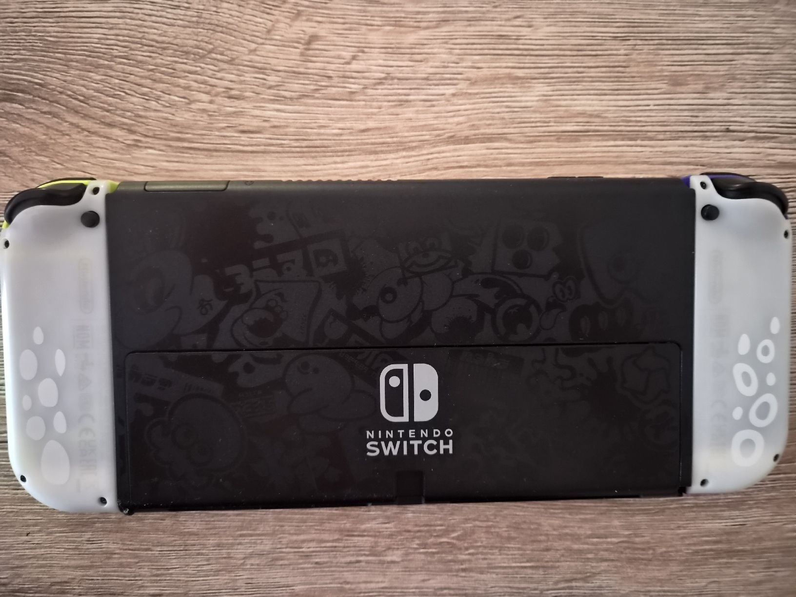 Nintendo Console: Nintendo Switch Splatoon 3 Edition Konsole Set gebraucht – Usato da Turbenthal venduto da Engel024 1