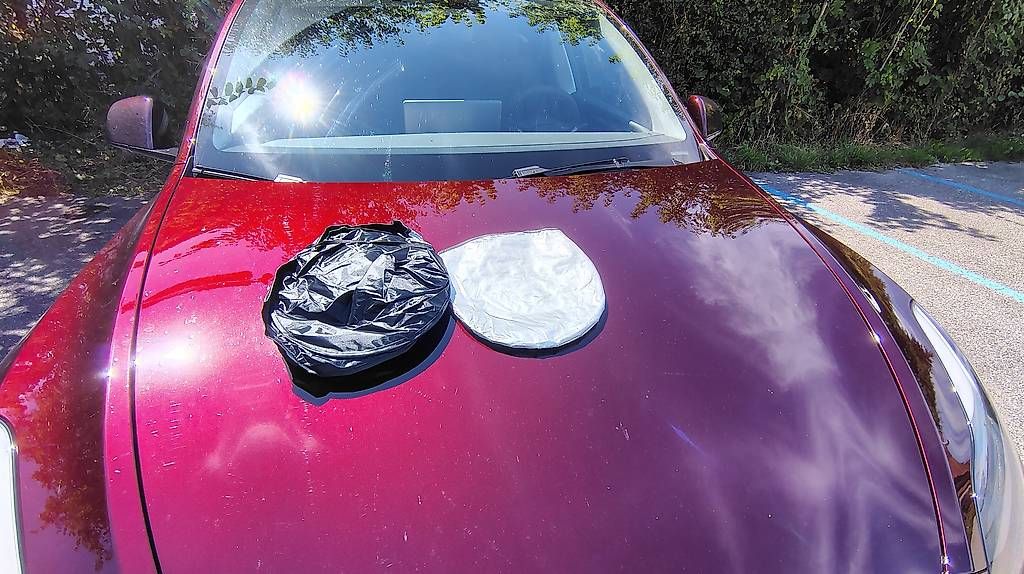 Alle Autoersatzteile: Sonnenshutz Frontscheibe Tesla Model Y – Gebraucht aus Bern von AlexCHR23 2